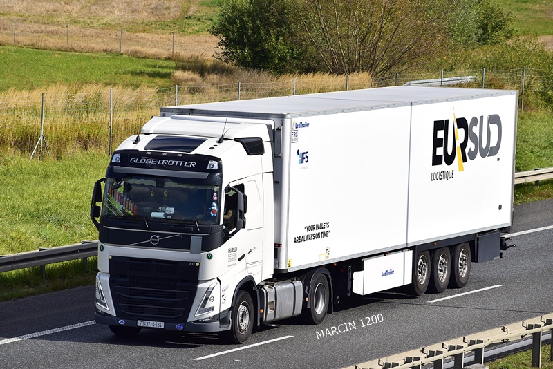_DSC2437 EURSUD-crop-VOLVO FH5.JPG
