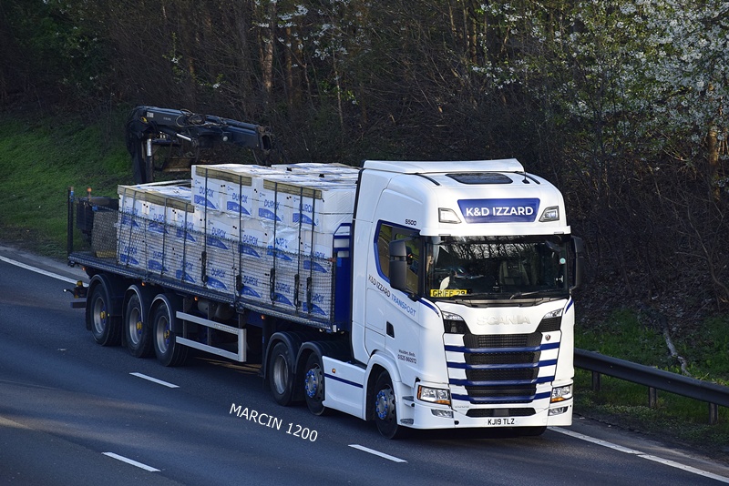 _DSC9922-crop-K&D Izzard Transport-SCANIA S500.JPG