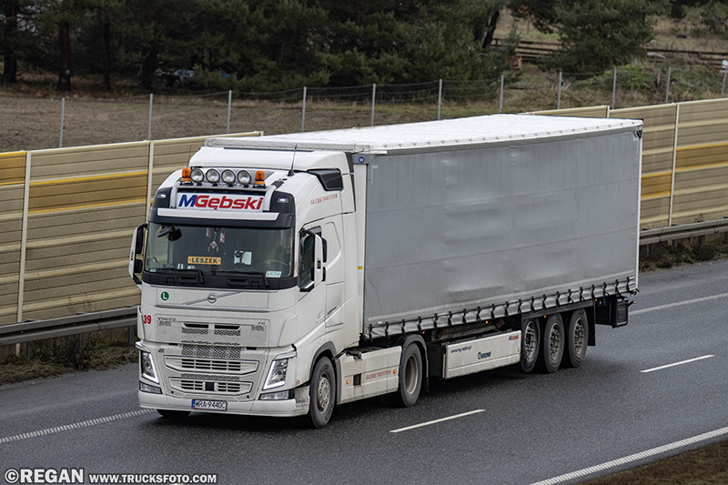 Volvo FH - MGębski.jpg