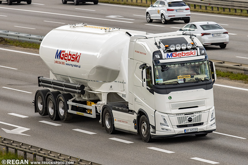 Volvo FH Aero - MGębski.jpg