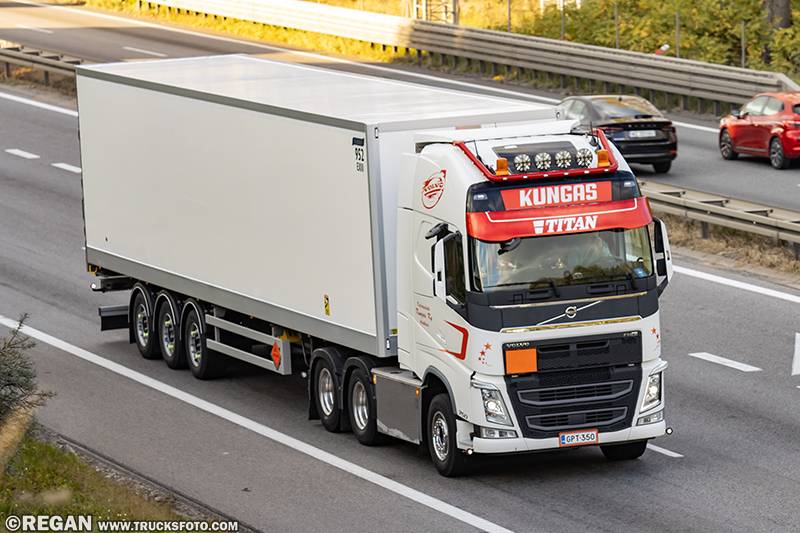Volvo FH16 - Kungas.jpg