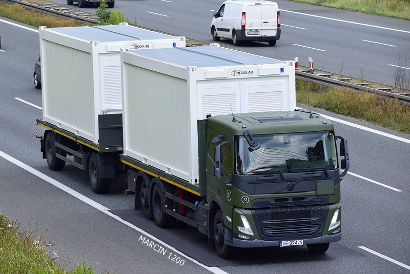 WOJSKO PL (15)-crop-VOLVO FM5.JPG