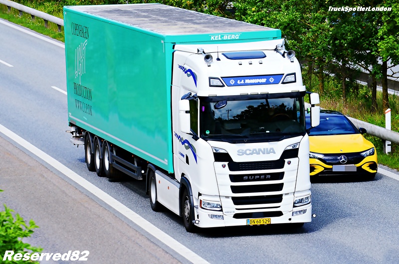 DSC_6338 L.J. Transport.JPG