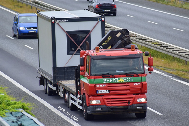 BERNI HOL (3)-crop-DAF CF.JPG