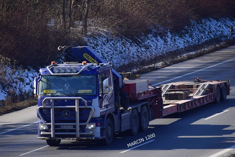 BERNI HOL-crop-ACTROS MP2.JPG