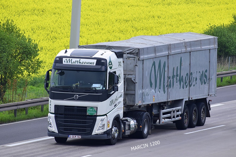 _DSC5115 MATTHEEUWS-crop-VOLVO FH5.JPG