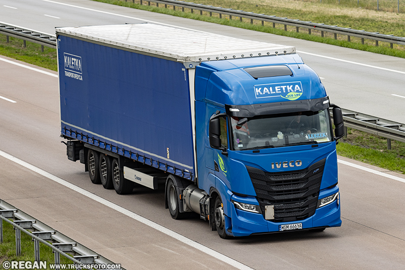 Iveco S-Way - Kaletka.jpg