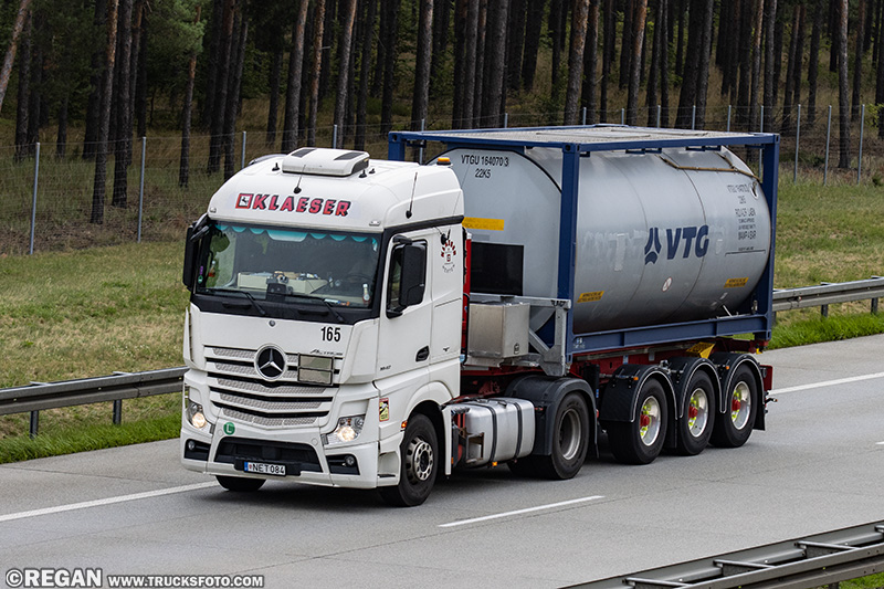 Mercedes-Benz Actros - Klaeser.jpg