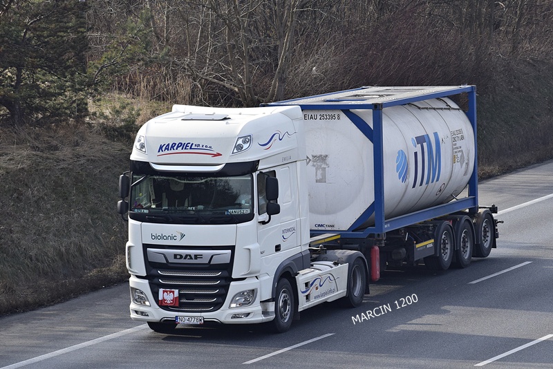 KARPIEL-crop-DAF XF 106 II.JPG