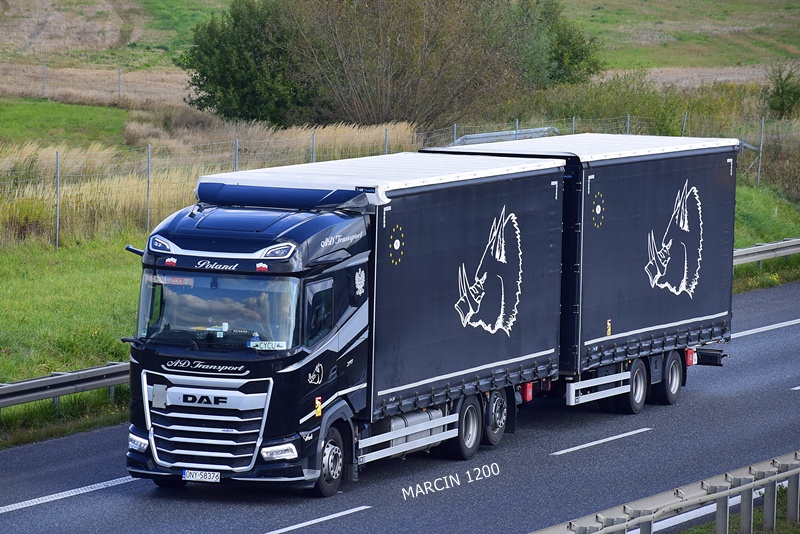 _DSC2542 ADTRANSPORT-crop-DAF XG.JPG