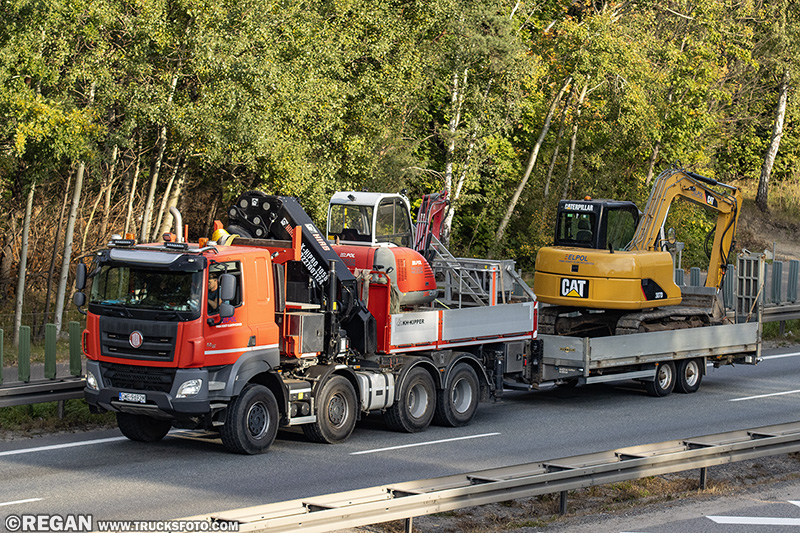Tatra Phoenix - Elpol.jpg