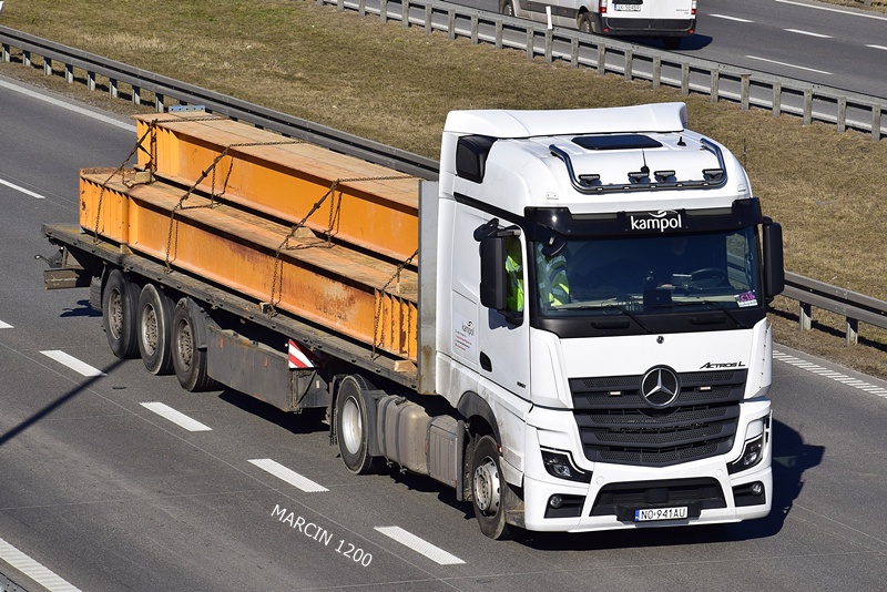 KAMPOL-crop-ActrosL MP5.JPG