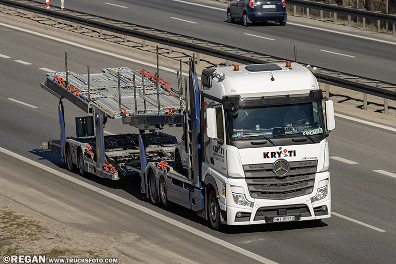 Mercedes-Benz Actros - Krysti.jpg