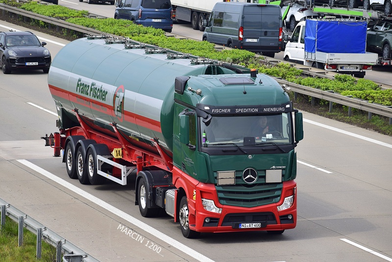 _DSC4661 FRANZ FISCHER-crop-ACTROS MP5.JPG