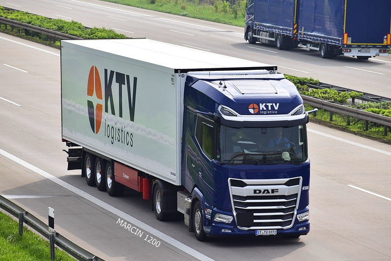_DSC4409 KTV-crop-DAF XG.JPG