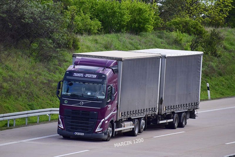 _DSC2580 TRANSPIL-SPEDITION-crop-VOLVO FH5.JPG