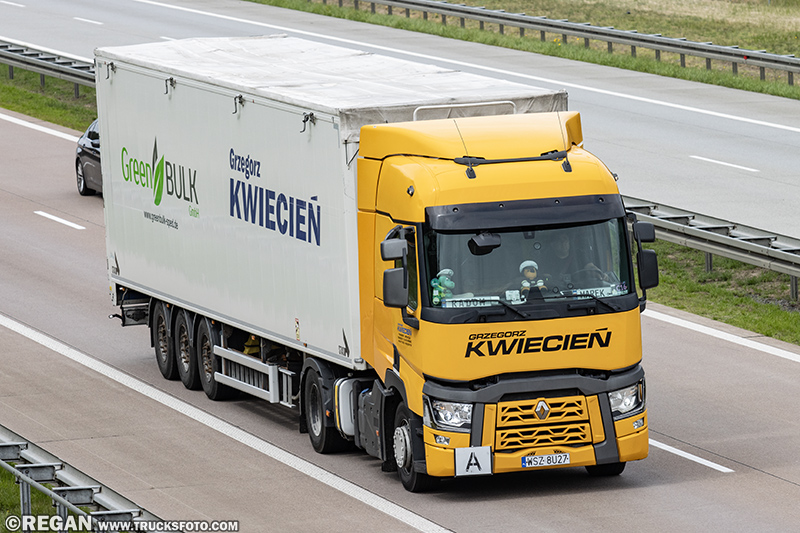 Renault Range T - Grzegorz Kwiecień.jpg