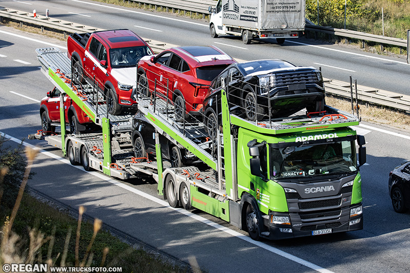 Scania 460P Adampol.jpg