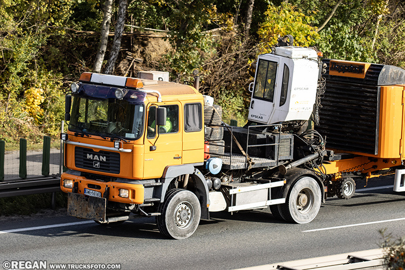 MAN F2000 - Auto-Seba.jpg