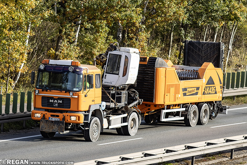 MAN F2000 - AK435.jpg