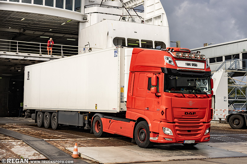 DAF XF Frima Sikora.jpg