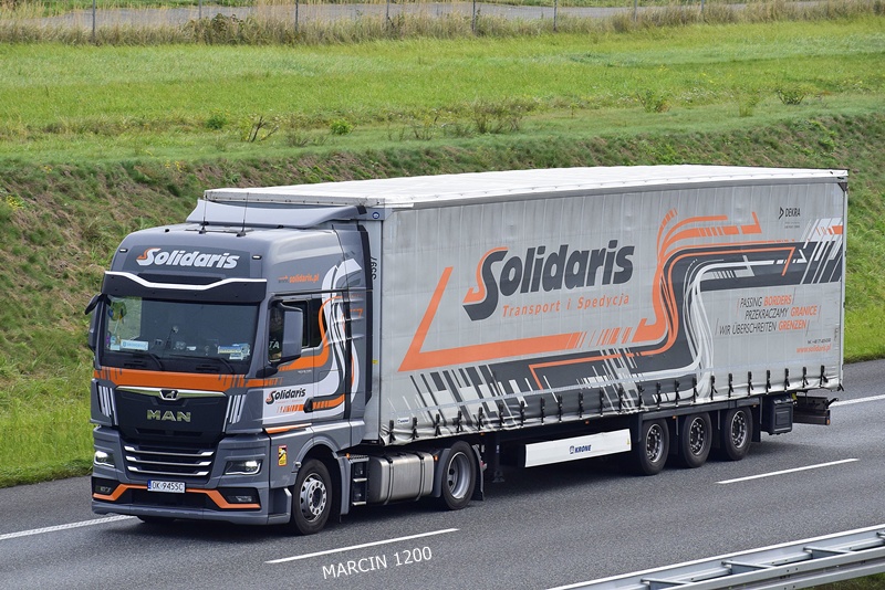 _DSC2806 SOLIDARIS-crop-MAN TGX II.JPG