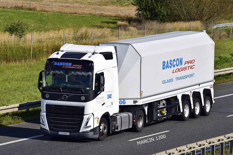 _DSC2563 BASCON-crop-VOLVO FH5.JPG