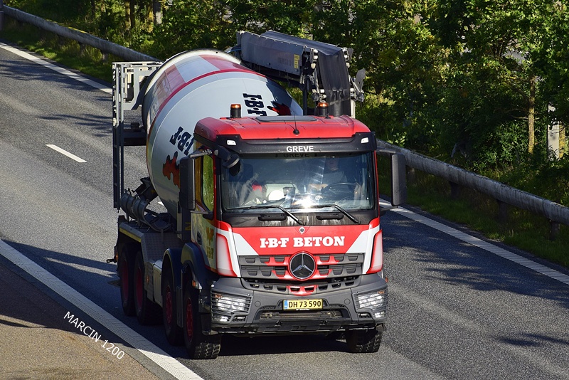 _DSC4300 IBF BETON-crop---.JPG