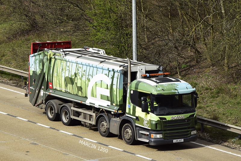 _DSC5296 ŚMIECIARKA-crop---.JPG