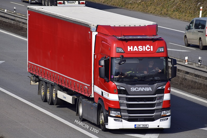 _DSC2237 HASICI STRAŻ-crop-SCANIA R450 NG.JPG