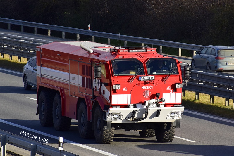 _DSC0589 TATRA STRAŻ POŻARNA-crop-TATRA TITAN CZS 40.JPG