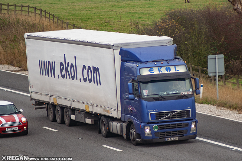Volvo FH2 - Ekol.jpg