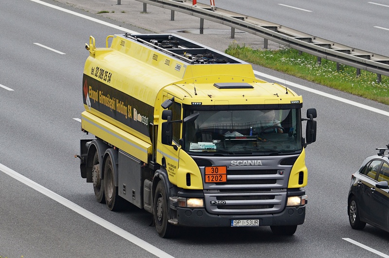DSC_4880 EKOPOL GÓRNOŚLĄSKI HOLDING SA-crop-SCANIA P380.JPG