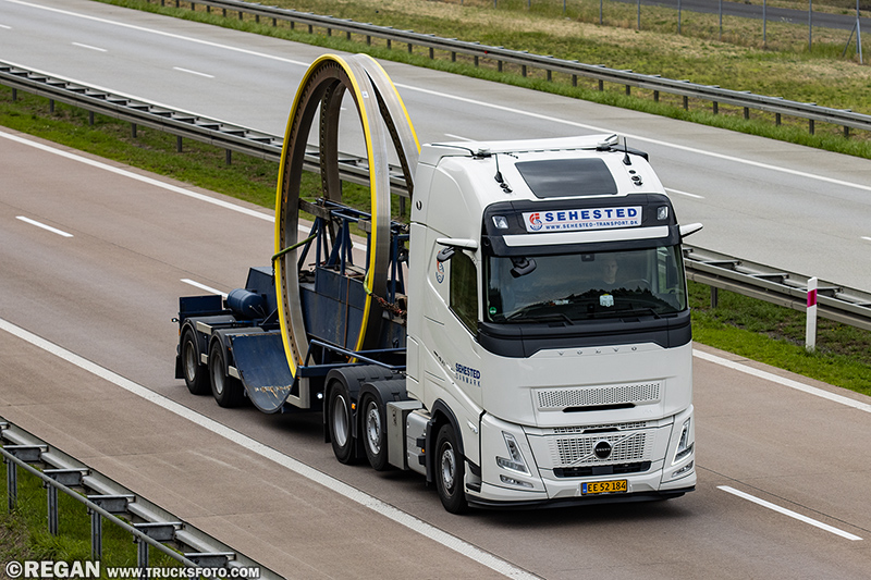 Volvo FH Aero - Sehested.jpg
