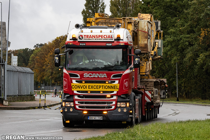 Scania R - Transpecial.jpg