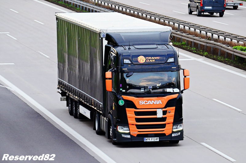 DSC_1030 TRANS DAN.JPG