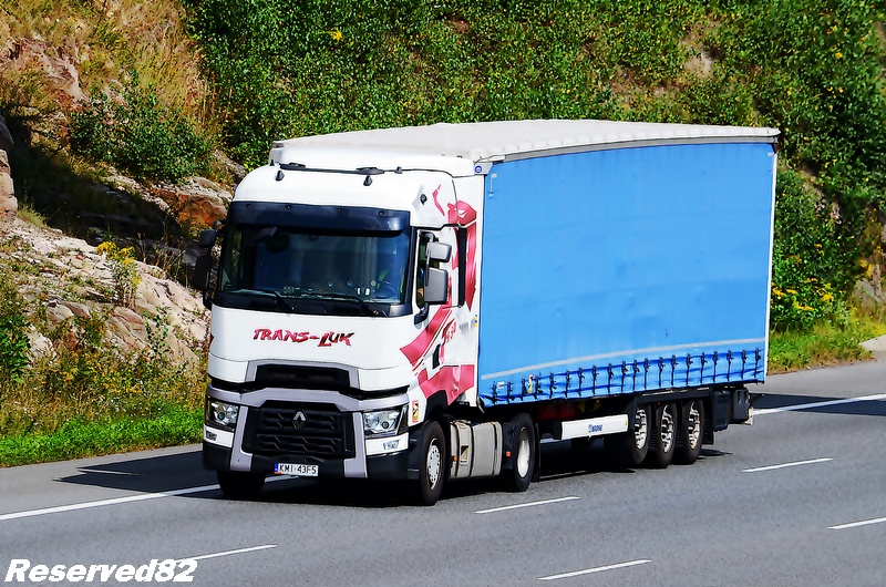 DSC_5643 TRANS-LUK.JPG