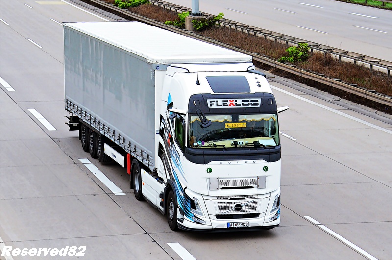 DSC_2629 FLEXLOG Volvo aero.JPG