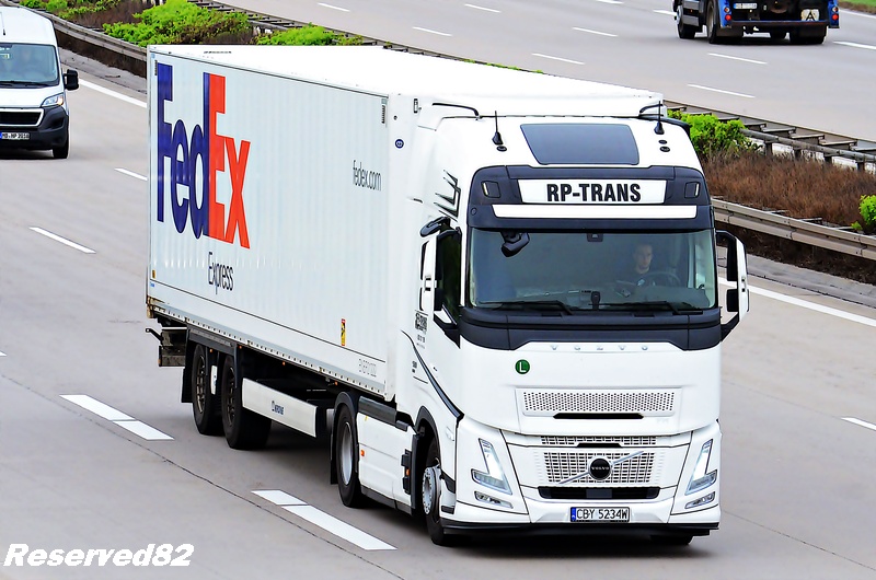 DSC_2601 RP-TRANS.JPG