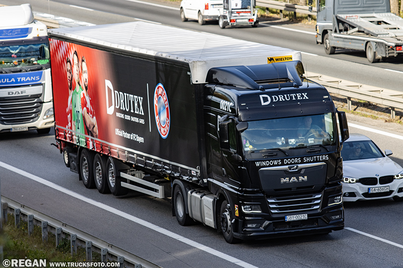 MAN TGX II - Drutex.jpg