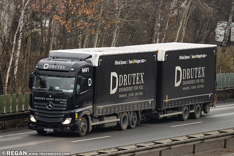 Mercedes-Benz Actros Drutex.jpg