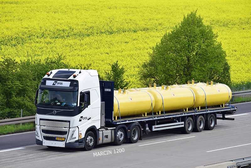 _DSC4762 DFDS-crop-VOLVO FH5.JPG