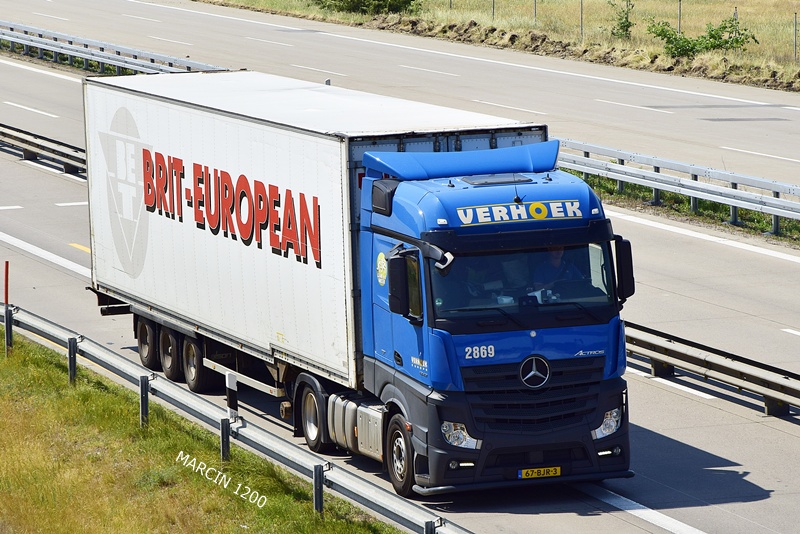 _DSC9594 VERHOEK-crop-ACTROS MP4.JPG