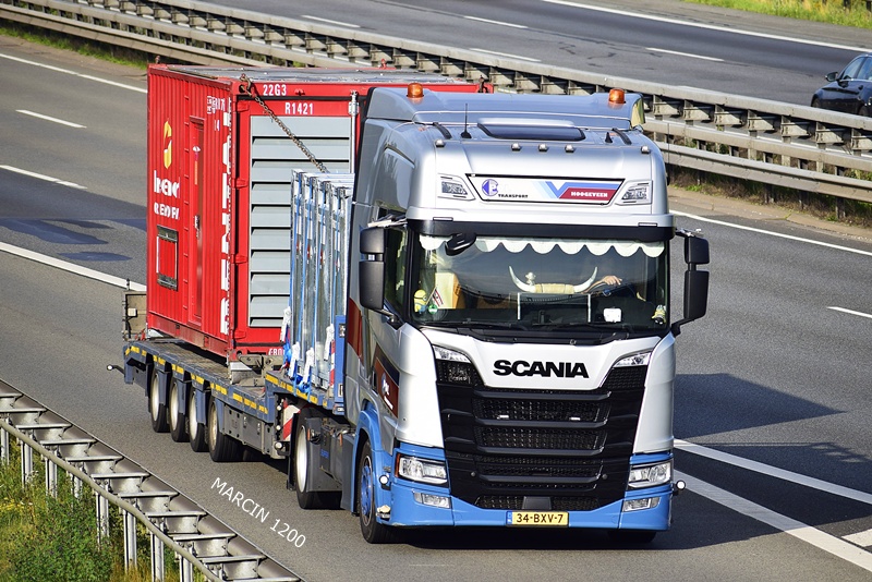 _DSC8403 Pol Transport Hoogeveen-crop-SCANIA R NG.JPG