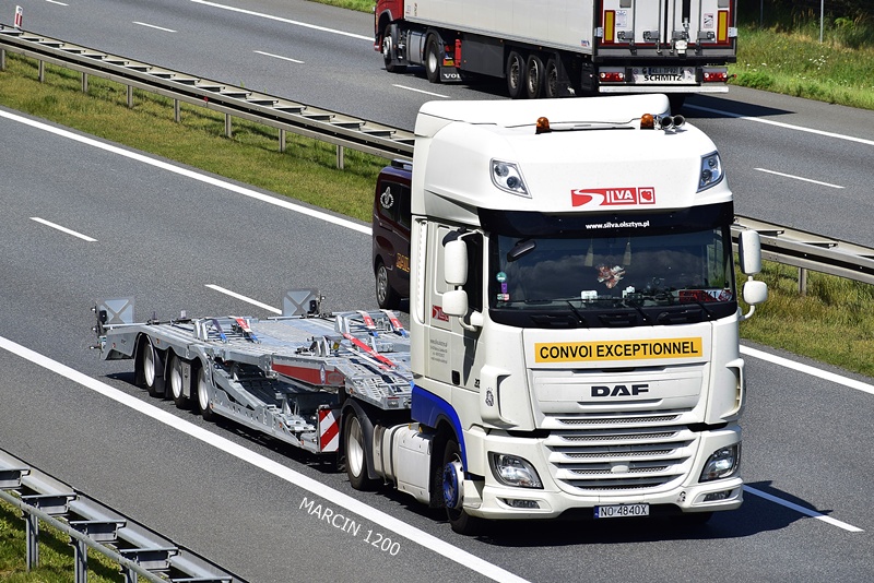 _DSC00011 (1332) SILVA-crop-DAF XF 106.JPG
