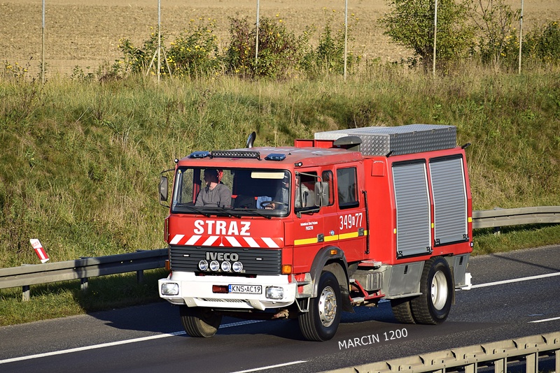 _DSC00011 (2435) STRAŻ-crop-IVECO UNIC-OSP PASZYN.JPG