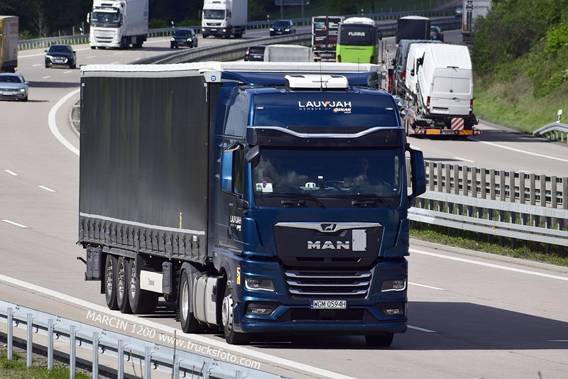 _DSC2719 LAUVJAH-crop-MAN TGX II.JPG