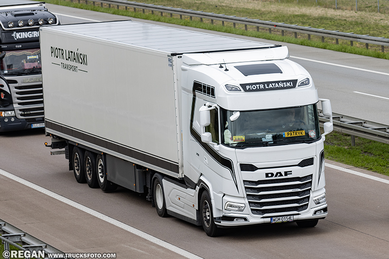 DAF XG - Piotr Latański.jpg