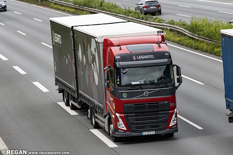 Volvo FH - Legarto.jpg