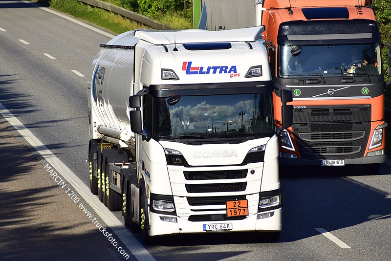 _DSC4993 LITRA GAS-crop-SCANIA R500 NG.JPG